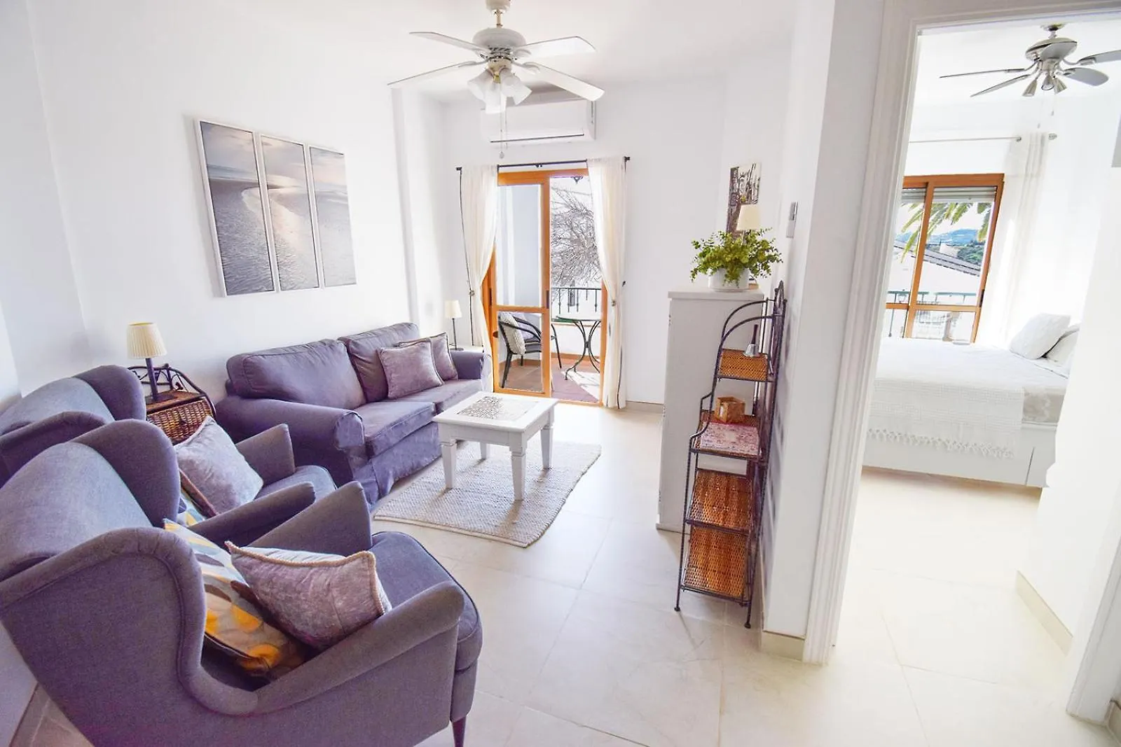 Casa Clara, Frigiliana 2 Bedroom Apartment With Communal Pool Hansonholiday Rentals