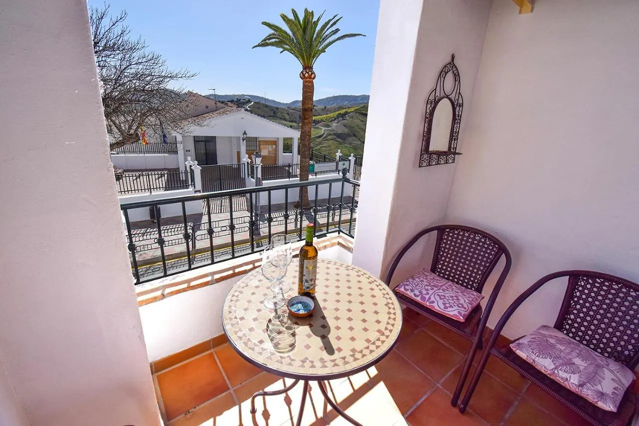Casa Clara, Frigiliana 2 Bedroom Apartment With Communal Pool Hansonholiday Rentals 0*,