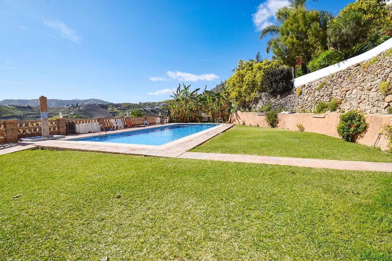 Casa Clara, Frigiliana 2 Bedroom Apartment With Communal Pool Hansonholiday Rentals
