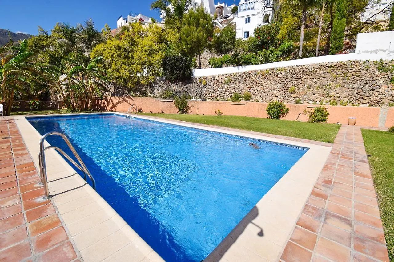 Casa Clara, Frigiliana 2 Bedroom Apartment With Communal Pool Hansonholiday Rentals 스페인